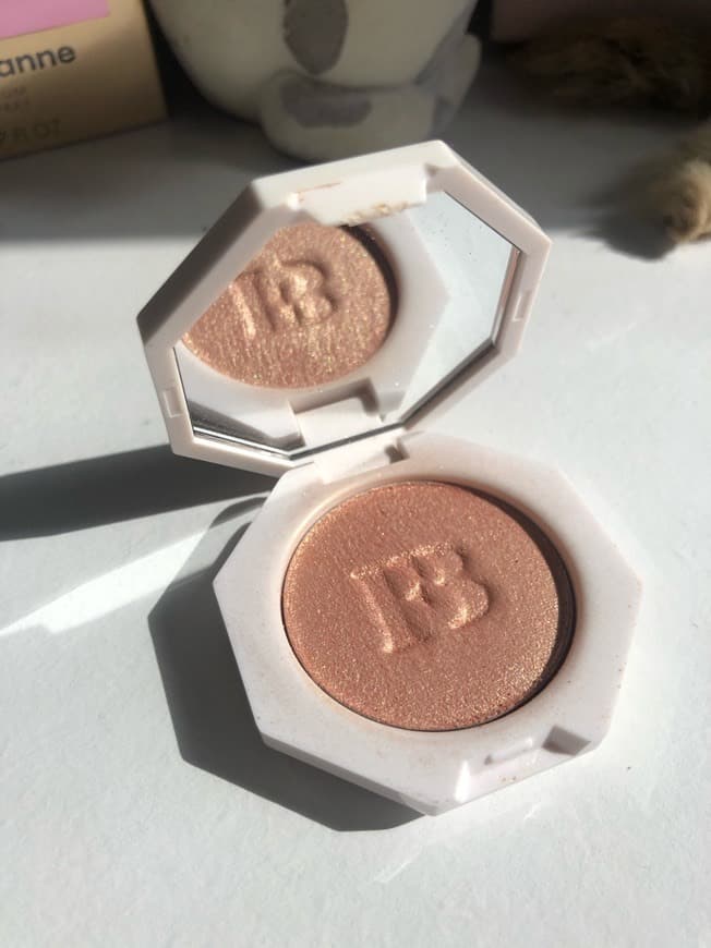 Product Iluminador fenty beauty hu$tla baby