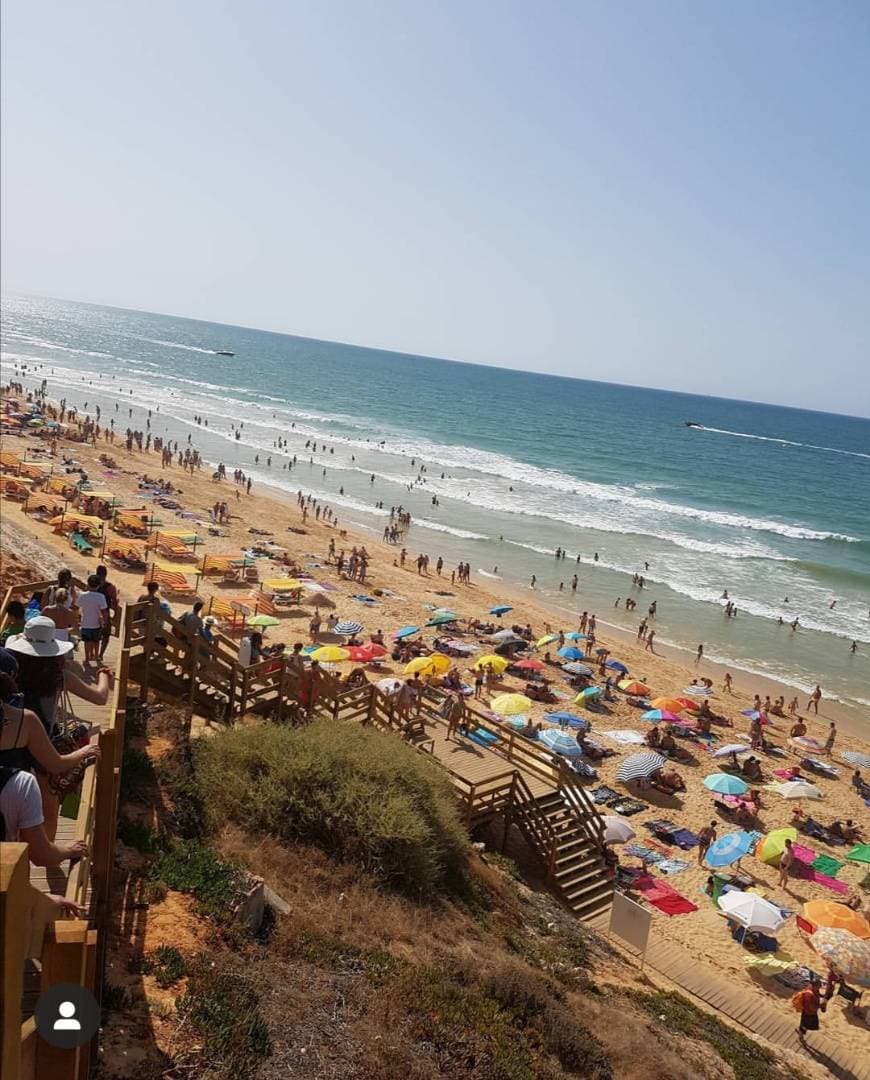 Lugar Praia da Falésia (Praia do Barranco das Belharucas)