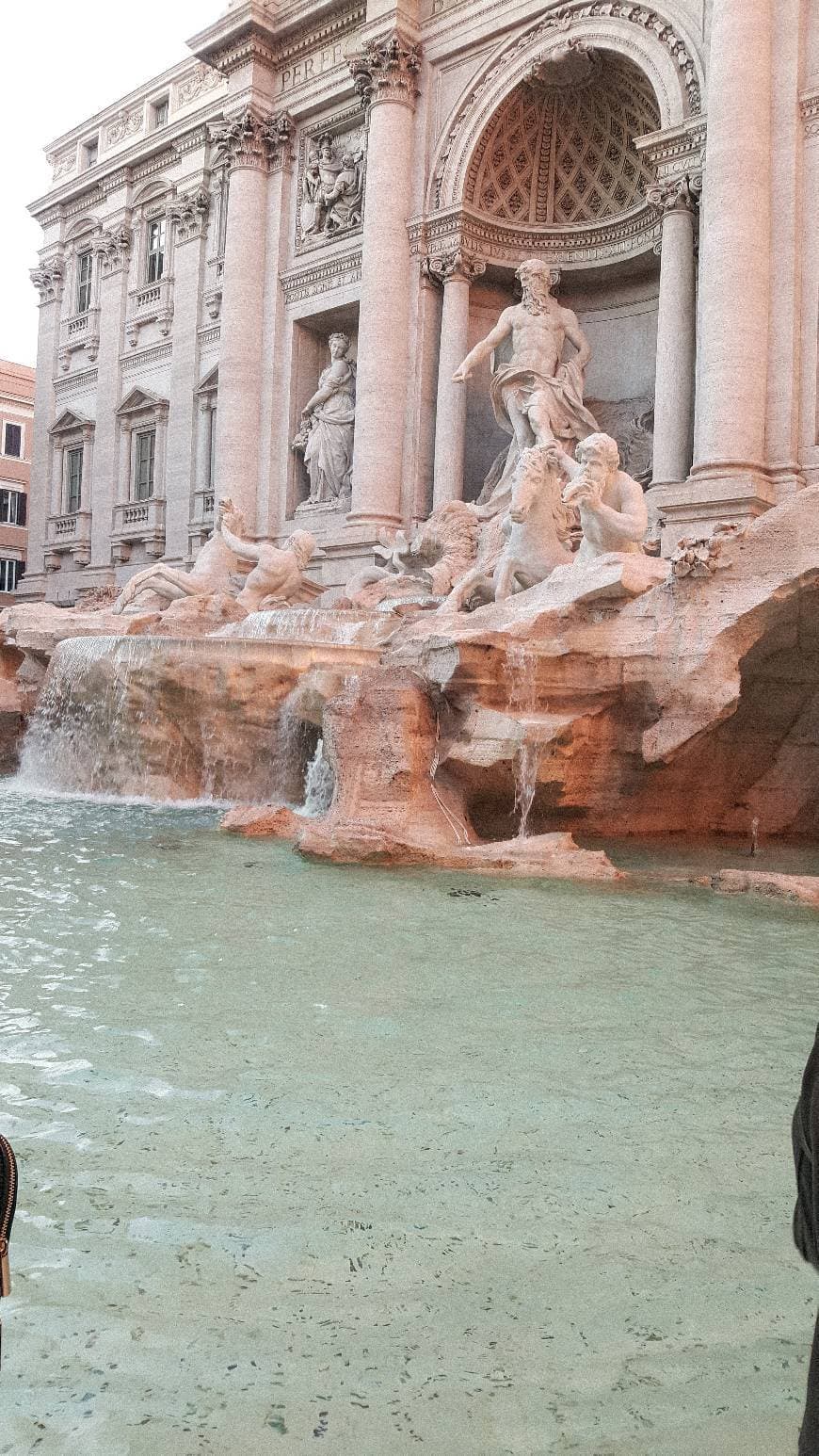 Place Fontana di Trevi