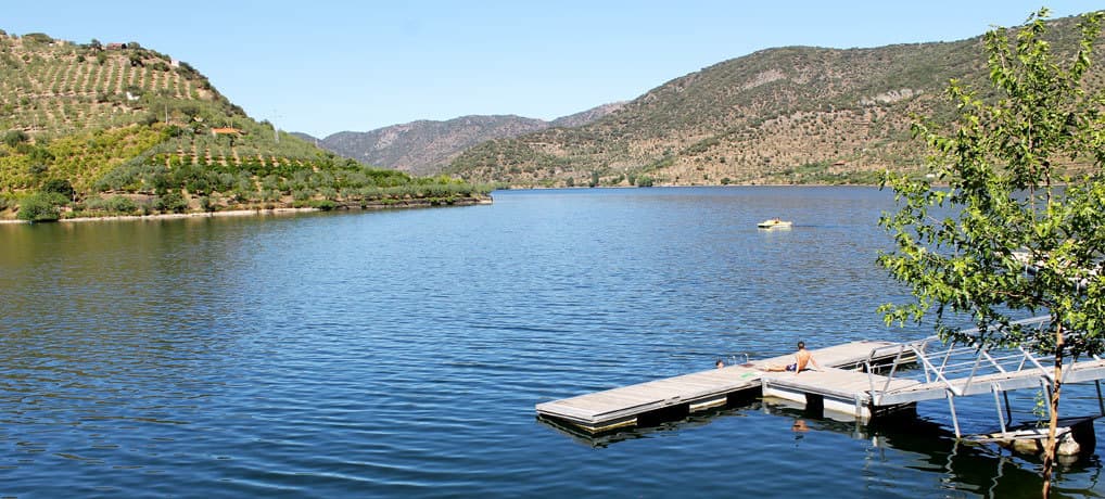 Place Praia fluvial da Congida