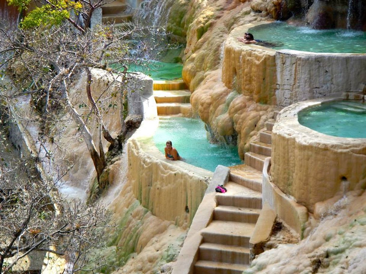 Place Grutas De Tolantongo