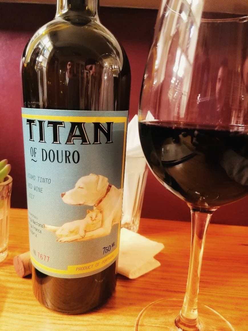 Producto Titan of Douro Tinto 2017