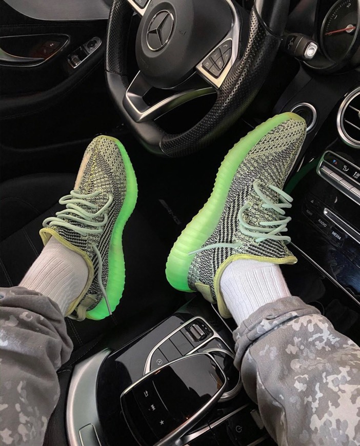 Product Yeezy Boost 350 V2 ‘yeezreel’ Reflective 