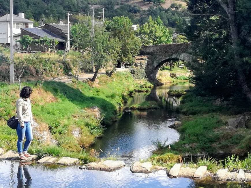 Lugar Rio de Onor