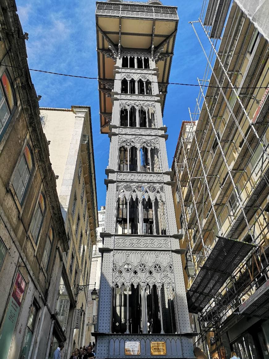 Lugar Elevador de Santa Justa