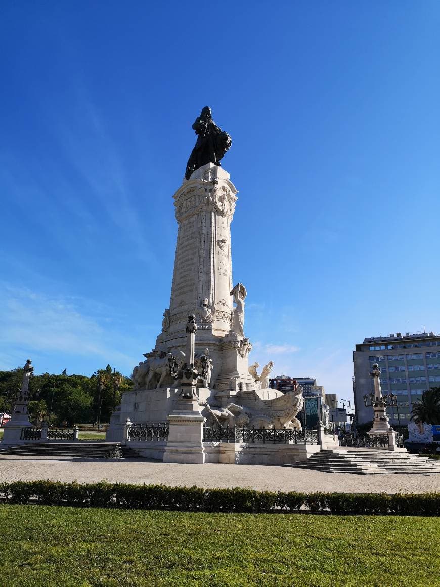 Lugar Praça Marquês de Pombal