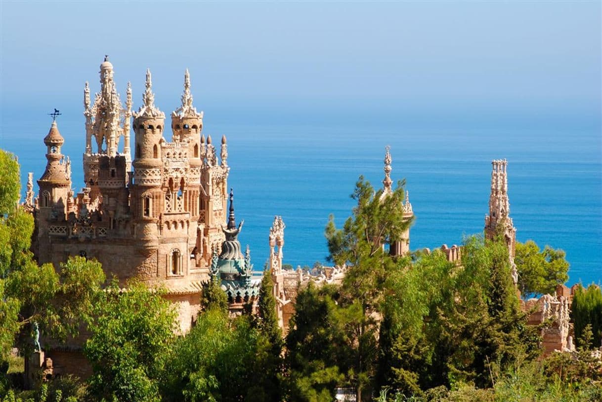 Place Castillo Monumento Colomares