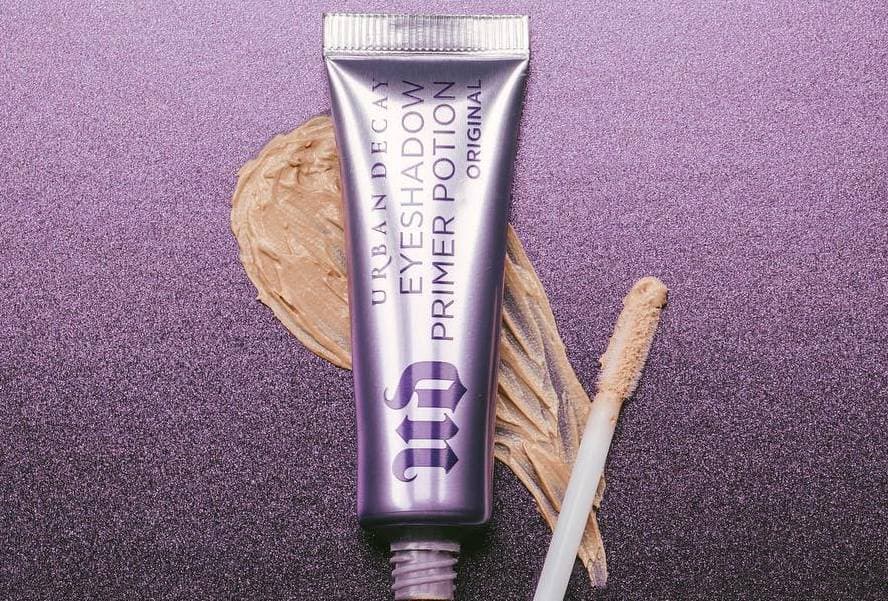 Producto URBAN DECAY eyeshadow primer