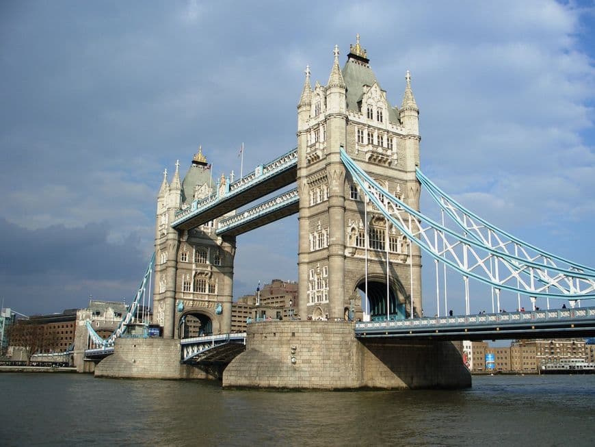 Place Tower Bridge