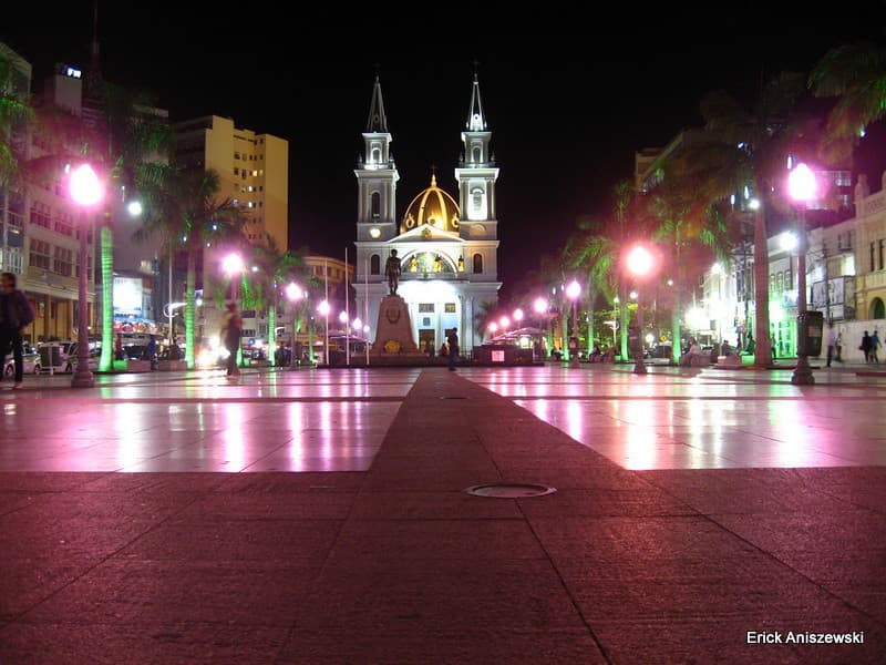 Place Praça São Salvador