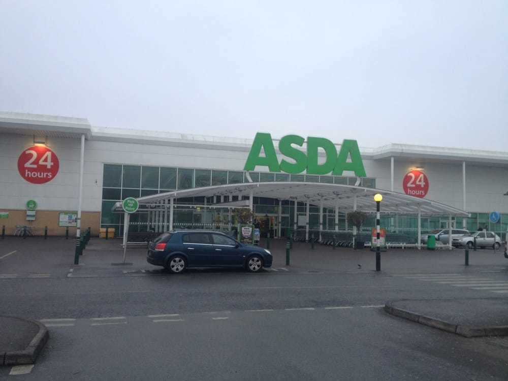 Lugar Asda Park Royal Superstore