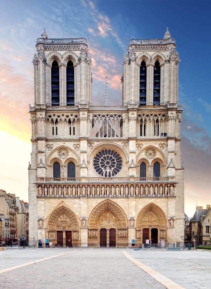 Place Catedral Notre Dame