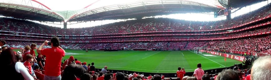 Lugar Estádio Sport Lisboa e Benfica