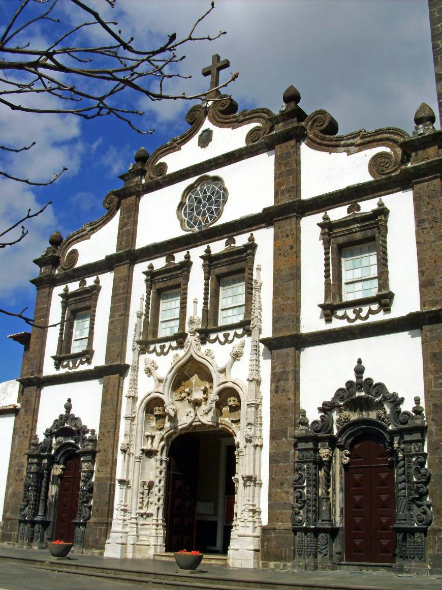 Lugar Igreja Matriz de São Sebastião