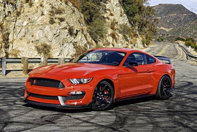 Product Ford mustang