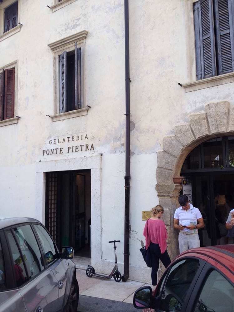 Lugar Gelateria Ponte Pietra