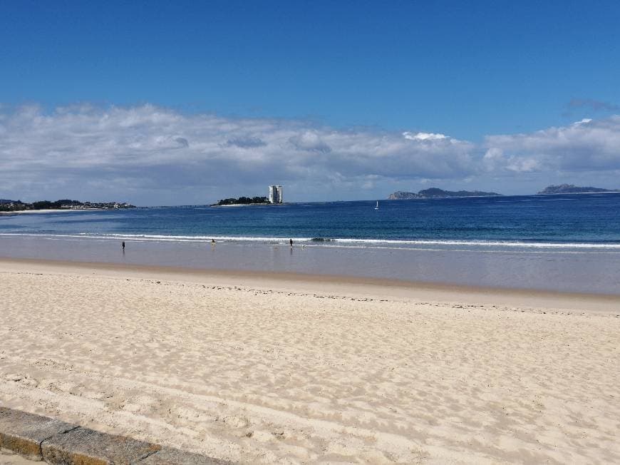 Place Praia De Samil