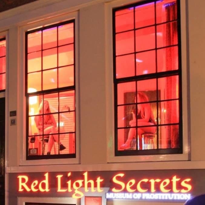 Lugar Red Light Secrets