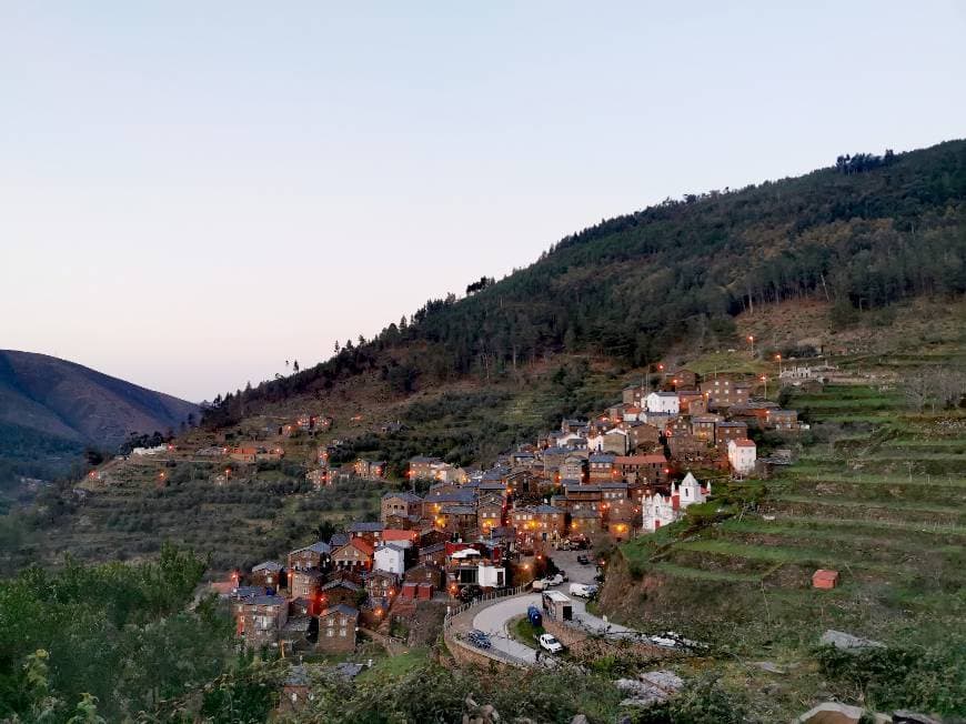 Lugar PIODÃO VELHO - ANTIGA ALDEIA RELOCALIZADA