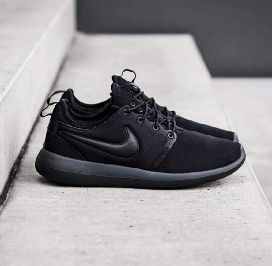 Producto Nike Roshe Two Triple Black