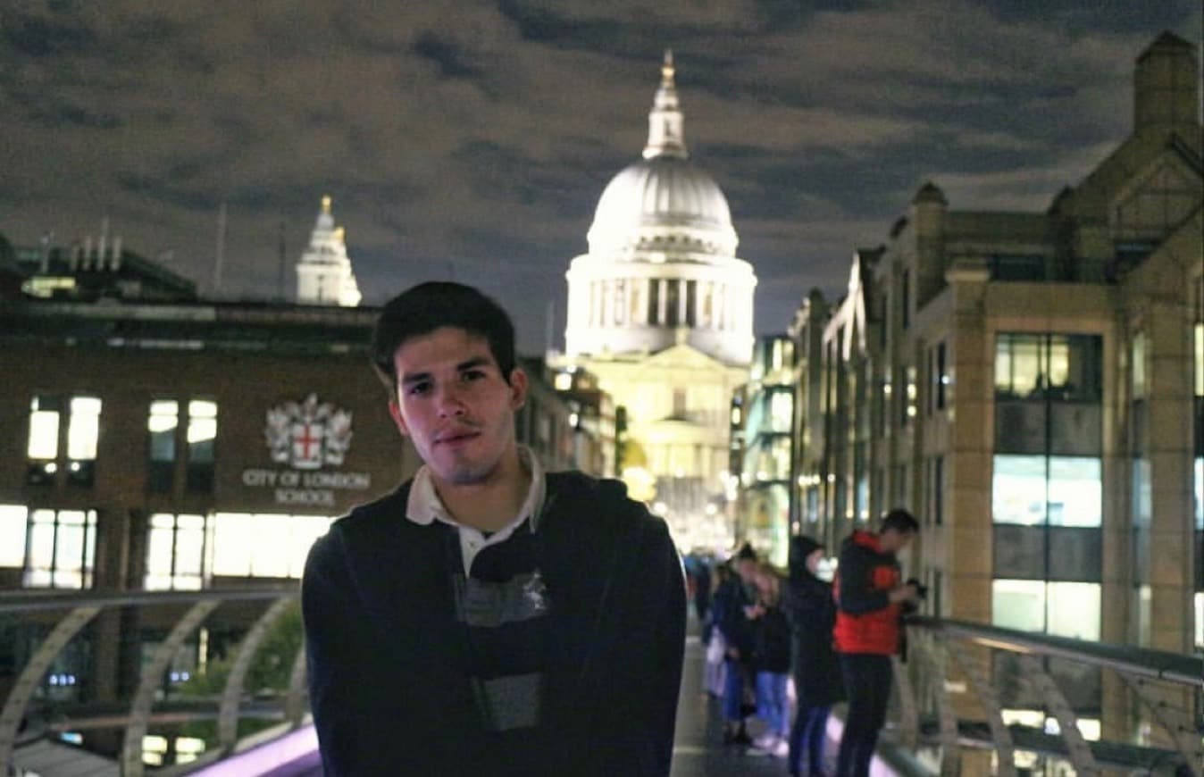 Lugar Millennium Bridge