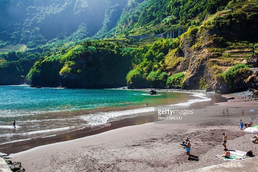 Lugar Praia da Laje