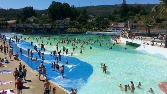 Lugar Praia das Rocas