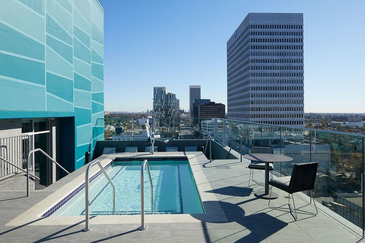 Lugar AC Hotel by Marriott Beverly Hills