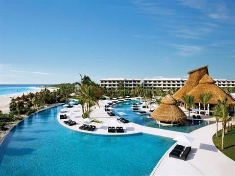 Lugar Secrets Maroma Beach Riviera Cancun