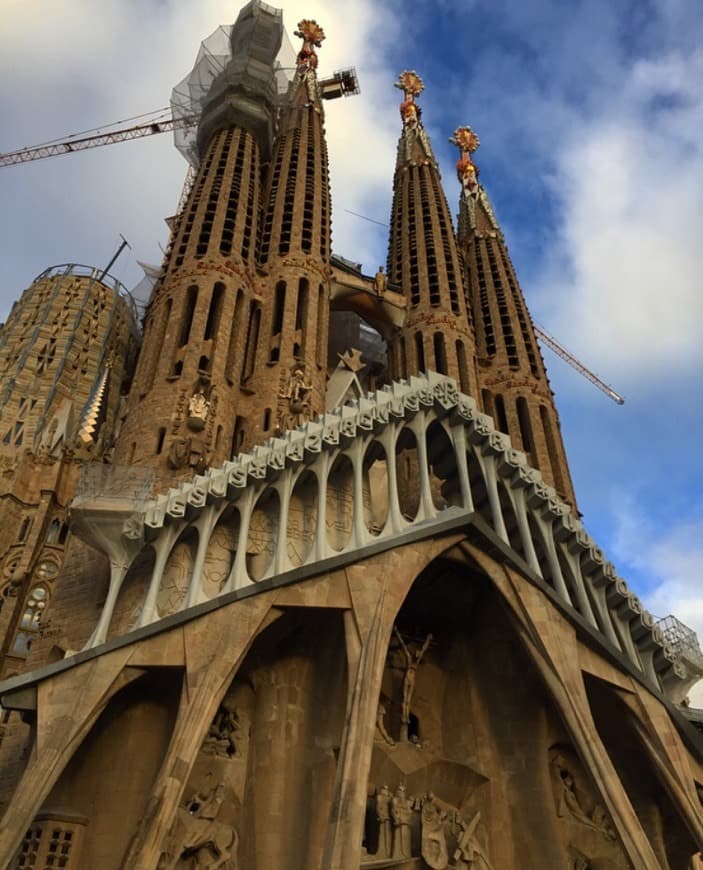 Lugar Basílica Sagrada Familia