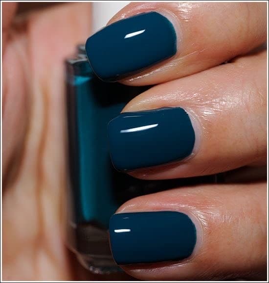 App Blue Nails