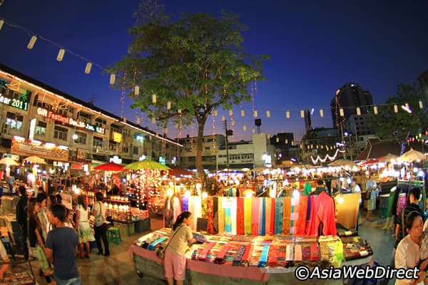 Lugar Night Bazaar