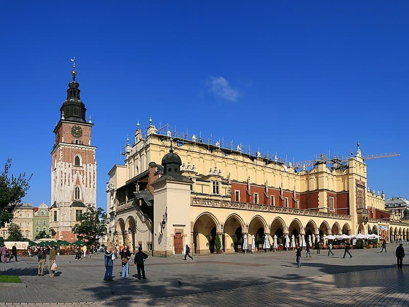 Lugar Main Square