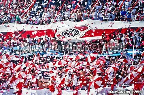 Music River Plate - Le cerramos el culo a todas las hinchadas