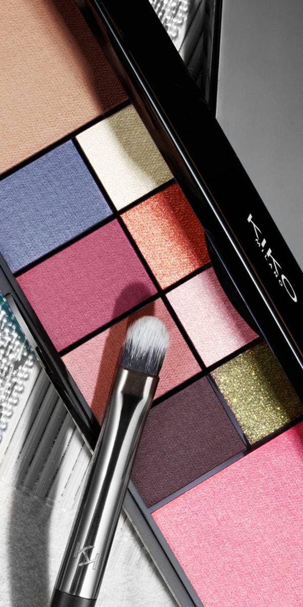 Product Smart Cult Eyeshadow Palette