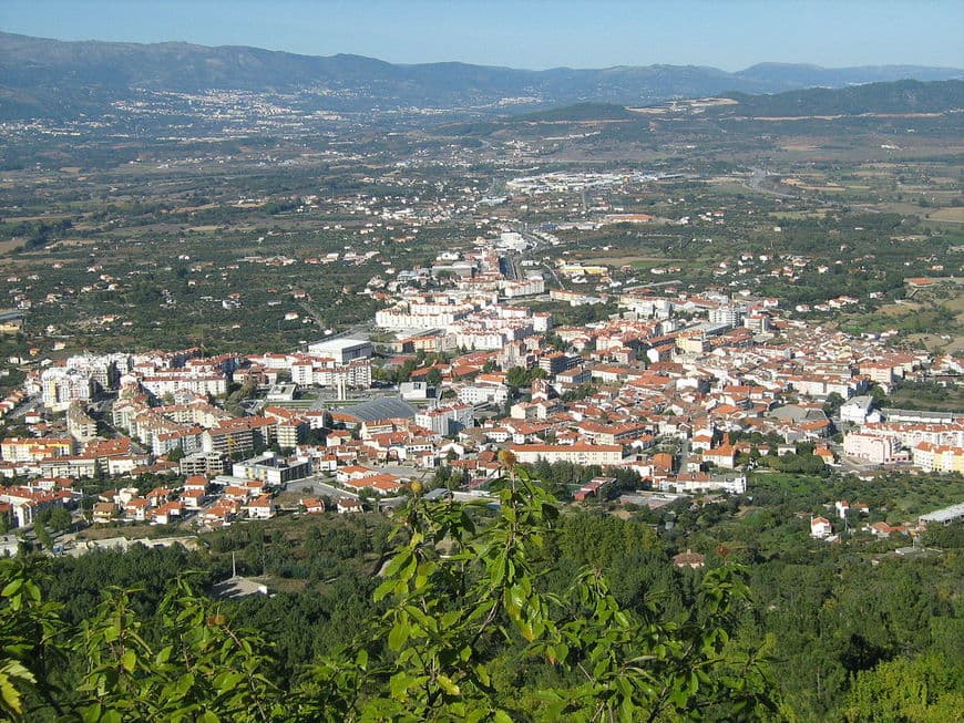 Lugar Fundão