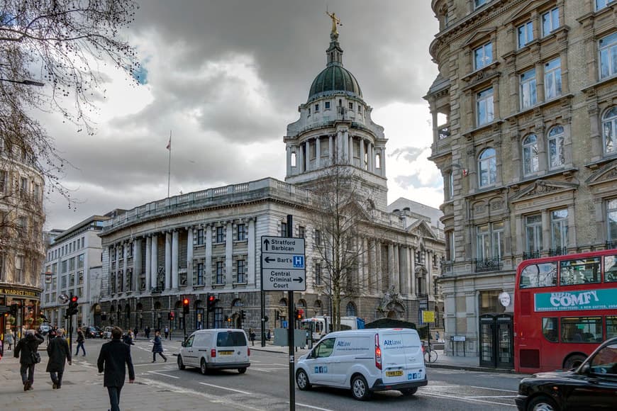 Lugar Donegall Square West