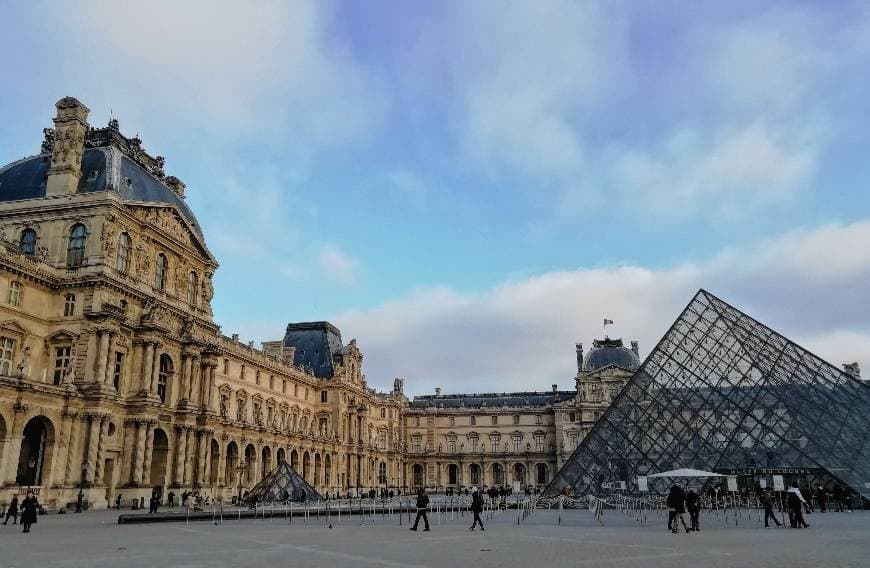 Lugar Museo del Louvre