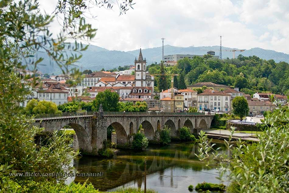 Place Ponte da Barca 🔝