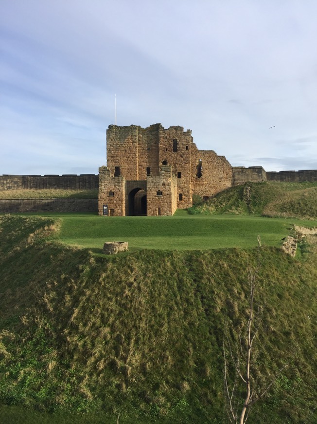 Place Tynemouth Priory and Castle