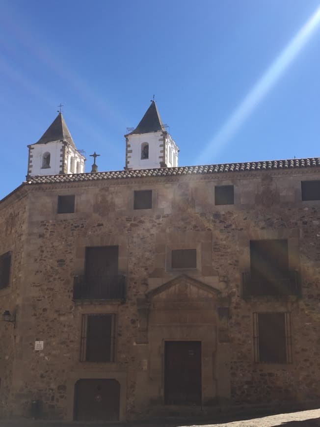 Lugar Museu Histórico De Cáceres