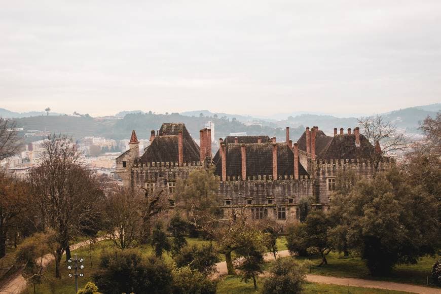 Place Paço dos Duques de Bragança