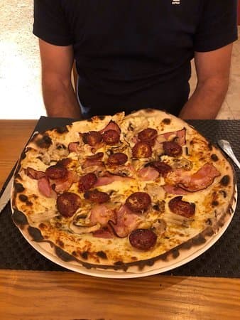 Restaurantes Máfia das Pizzas - Cacilhas 