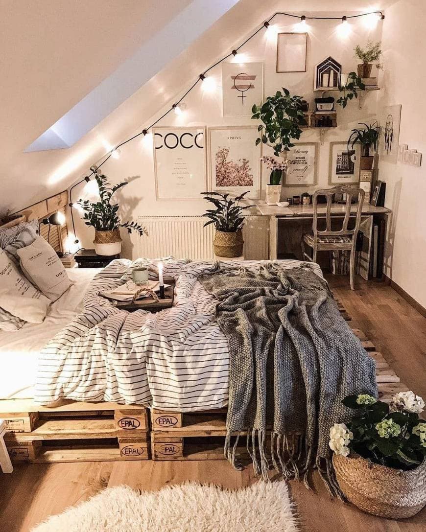 Fashion Small Bedroom