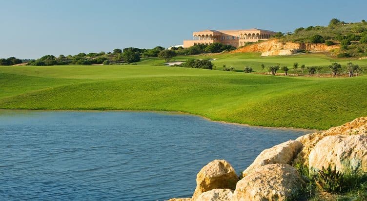 Lugar Amendoeira Golf Resort