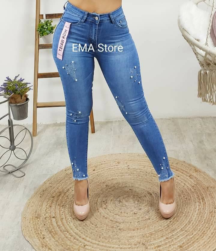 Producto Calças jeans com efeito