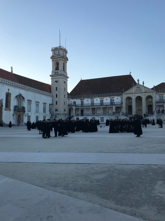 Lugar University of Coimbra