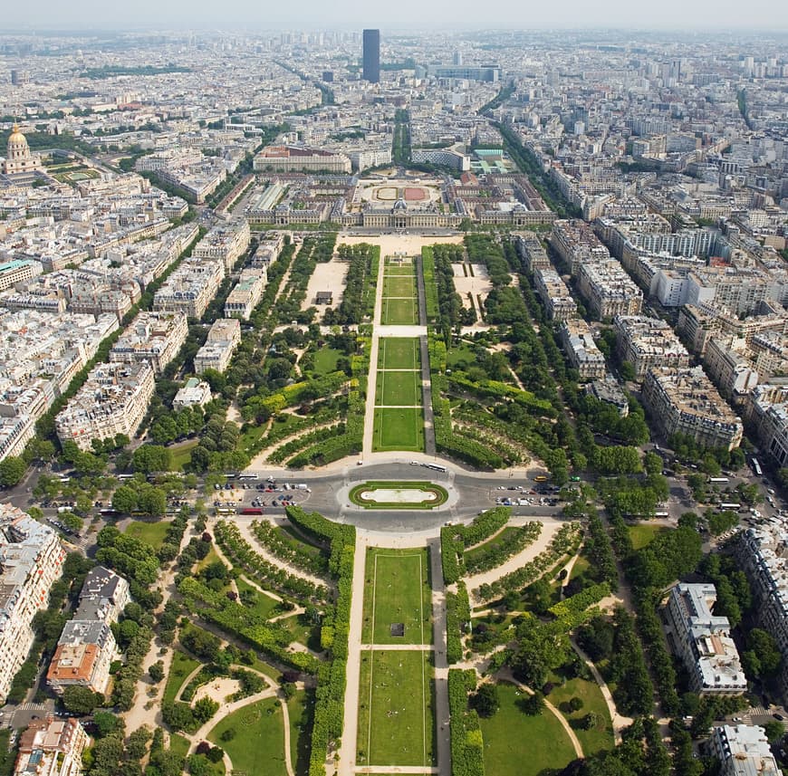 Place Campo de Marte