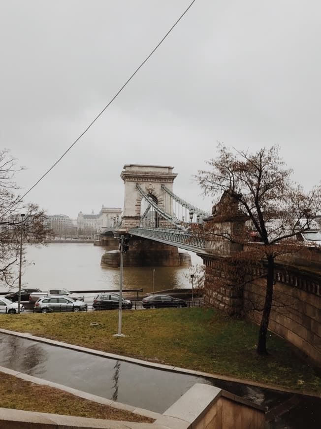 Place Puente de las Cadenas