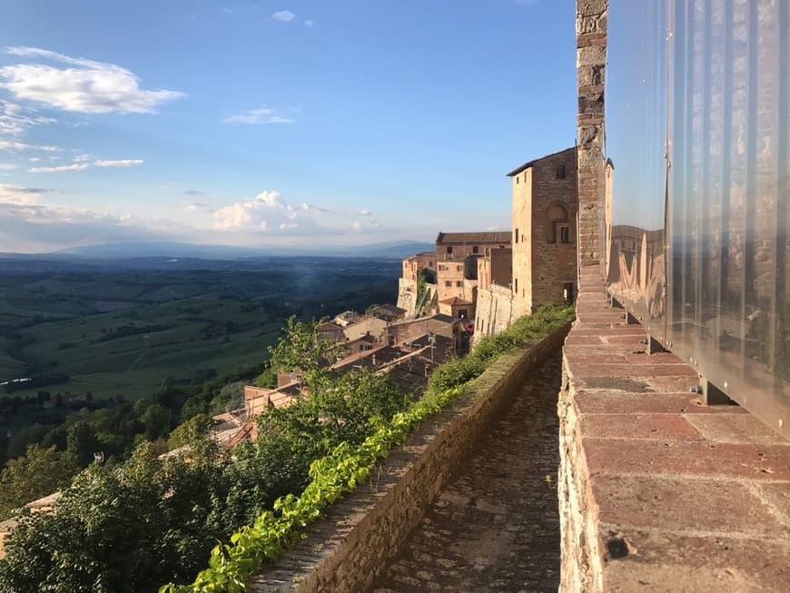 Place Montepulciano